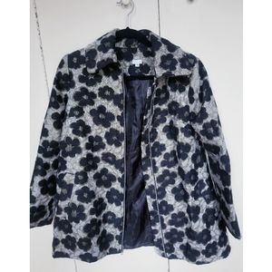 Gorgeous swing coat w floral jacquard pattern